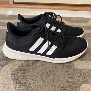 Adidas QT Racer